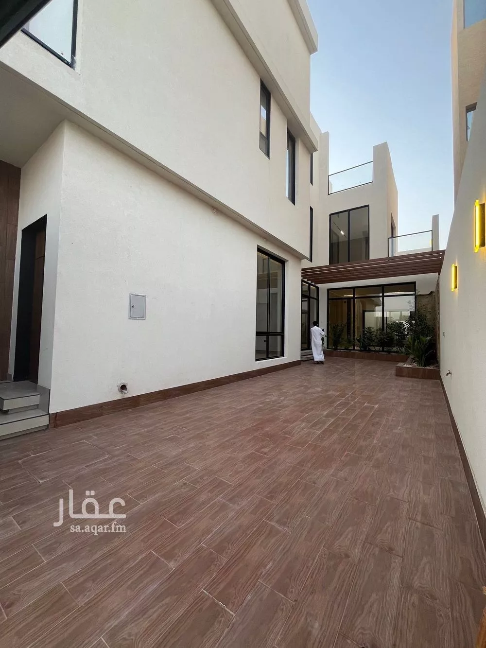 فيلا 6 غرف في المهدية 3