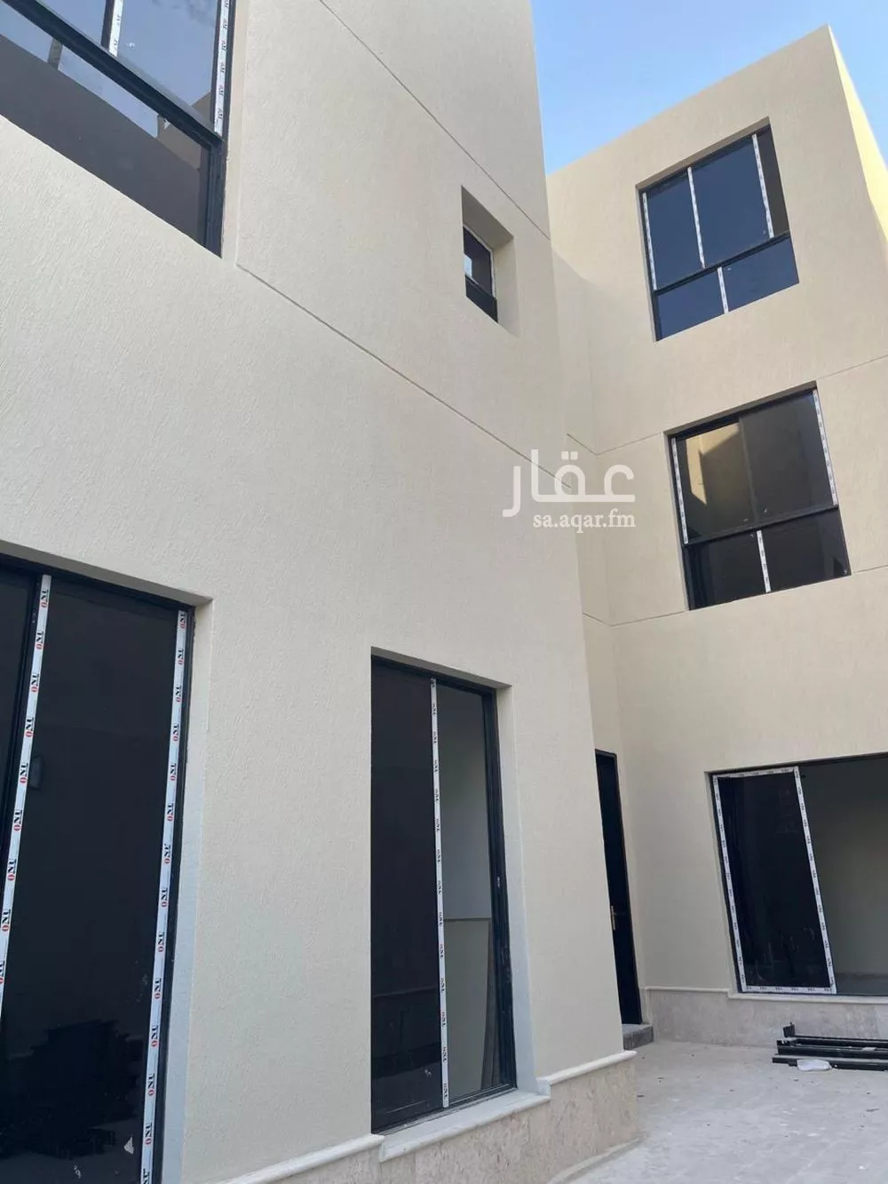 فيلا 6 غرف في المهدية 3