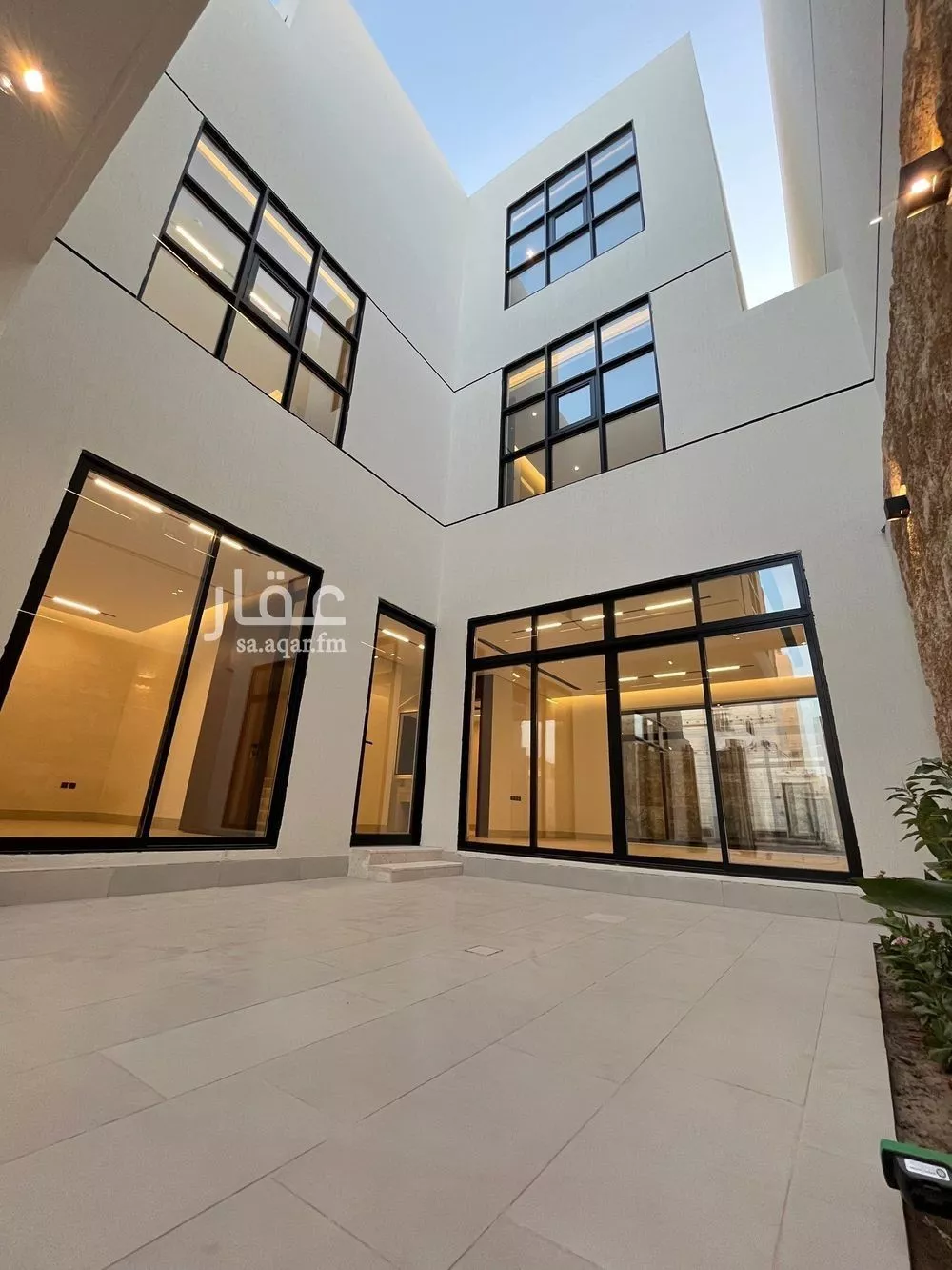 فيلا 5 غرف في المهدية 4