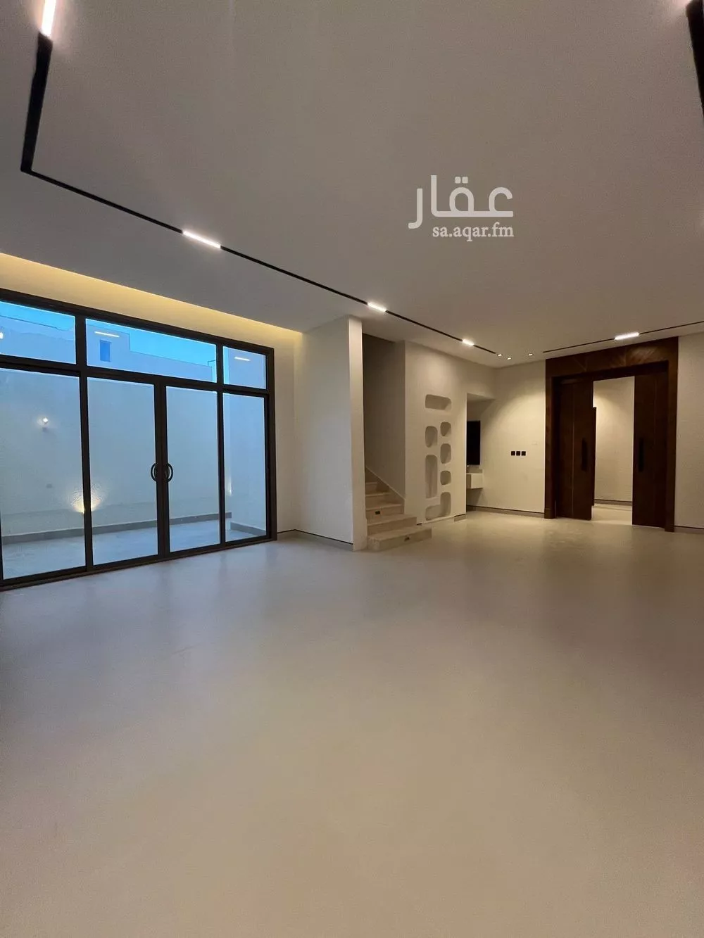 فيلا 5 غرف في المهدية 4