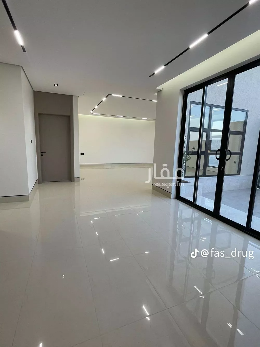 فيلا 6 غرف في المهدية 2