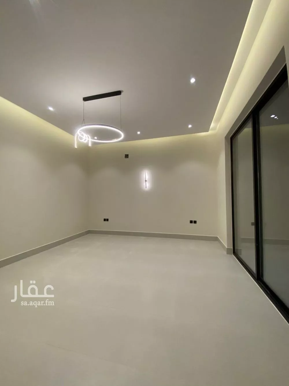 فيلا 6 غرف في المهدية 5