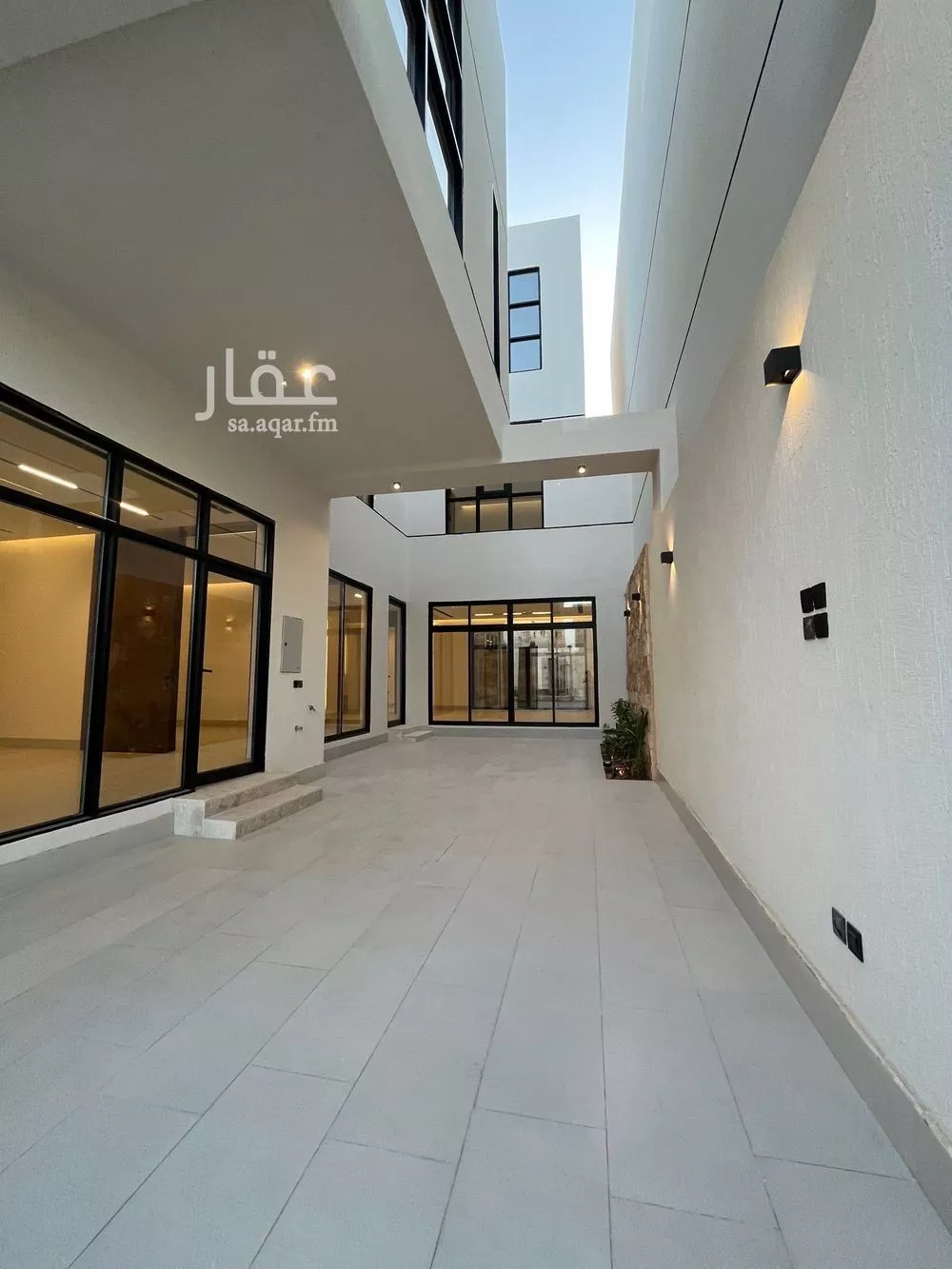 فيلا 5 غرف في المهدية 3