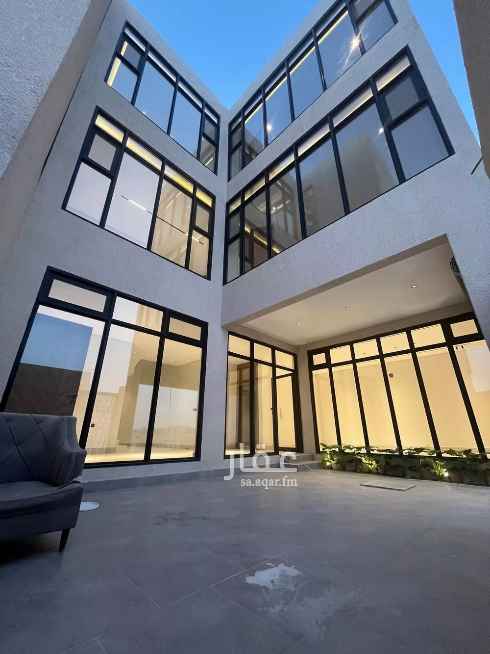 5 bedroom villa in Al Mahdiyyah 3