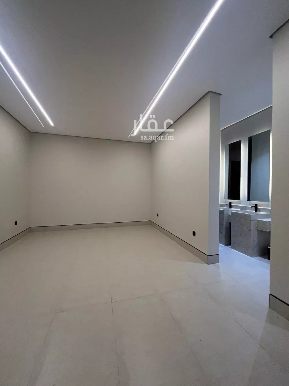 فيلا 6 غرف في المهدية 5