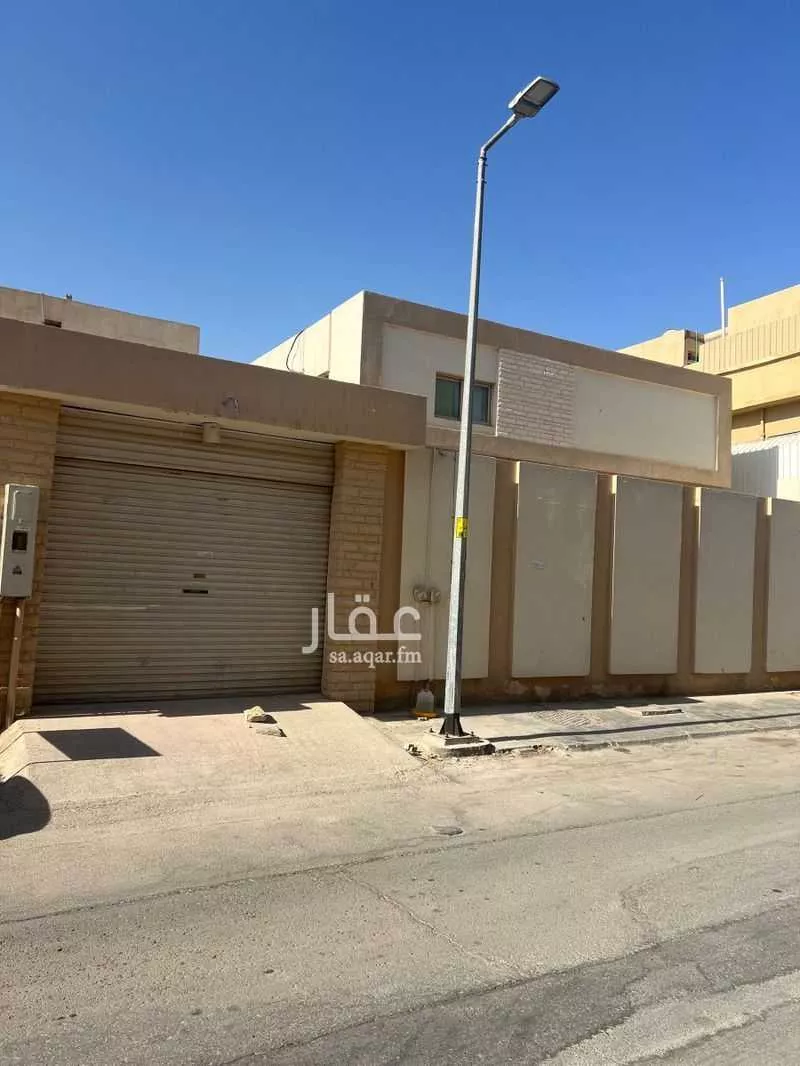 400 sqm land in Al Malaz 2