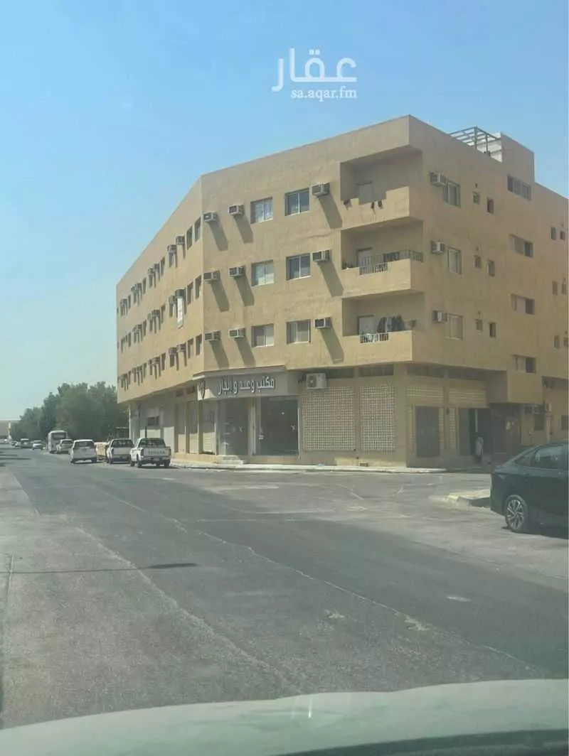 عمارة 2300 م² في الخبر الجنوبية 1