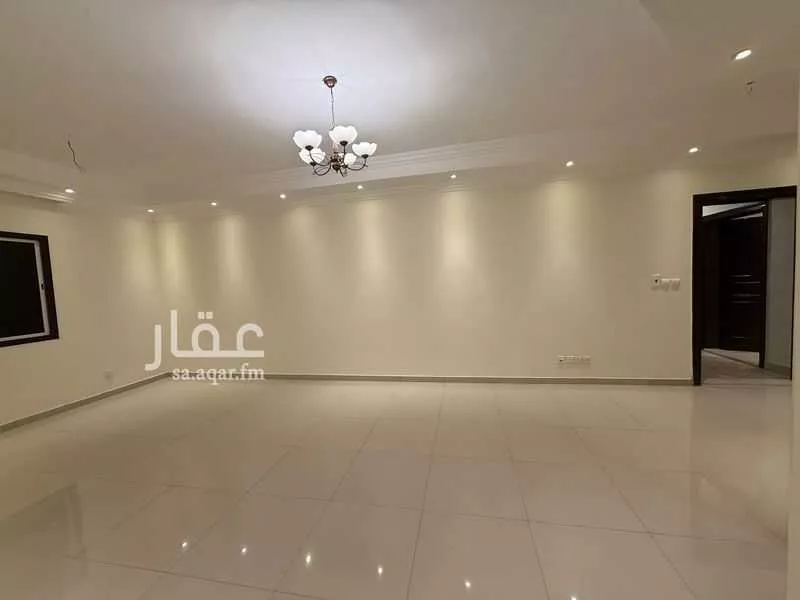 شقة 5 غرف في الحمراء 2