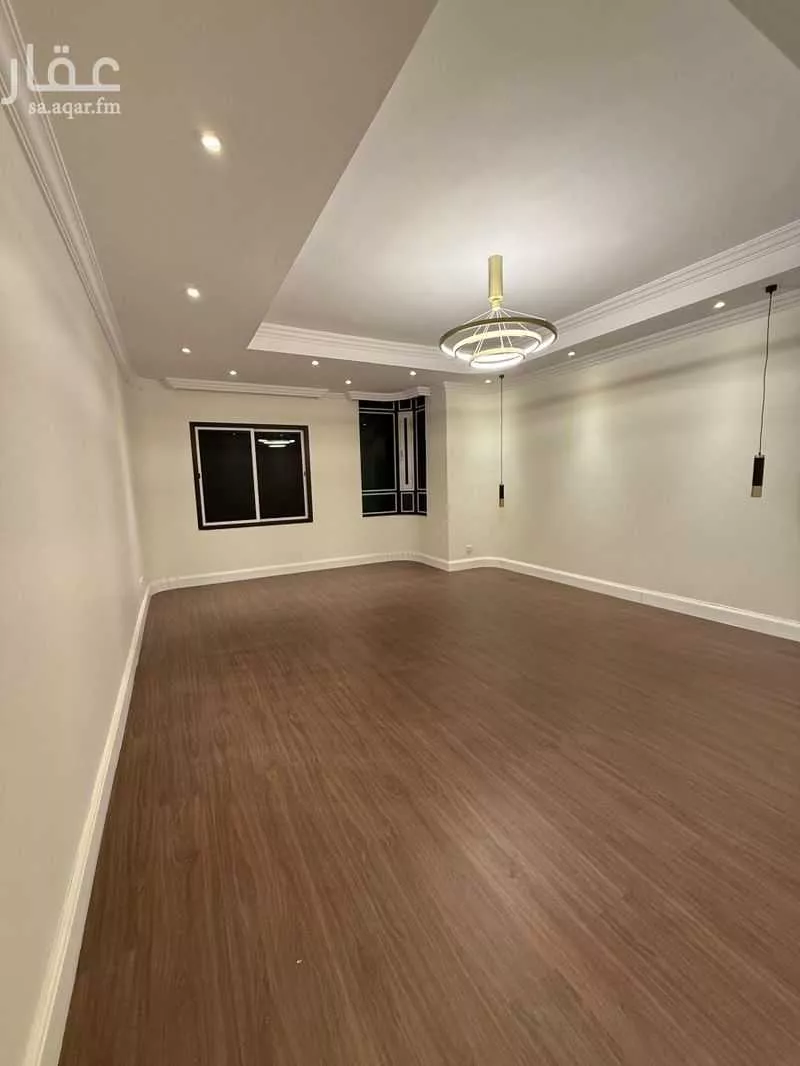 شقة 5 غرف في الحمراء 3