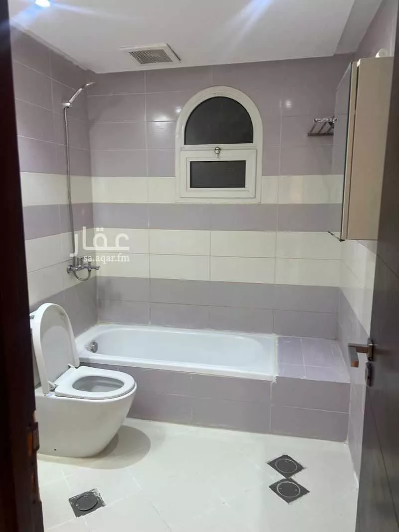 4 bedroom apartment in Qurtubah 4
