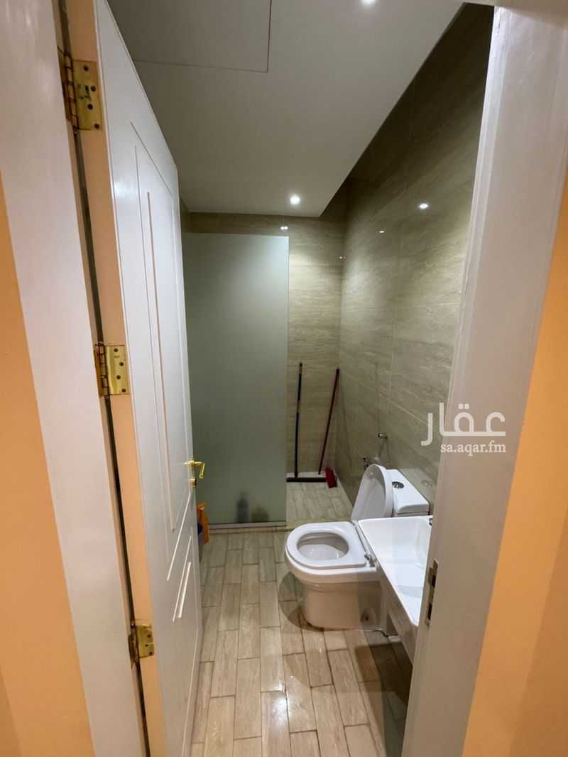 4 bedroom apartment in Qurtubah, Riyadh 6