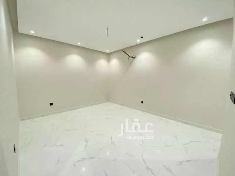 شقة 4 غرف في مشرفة 4