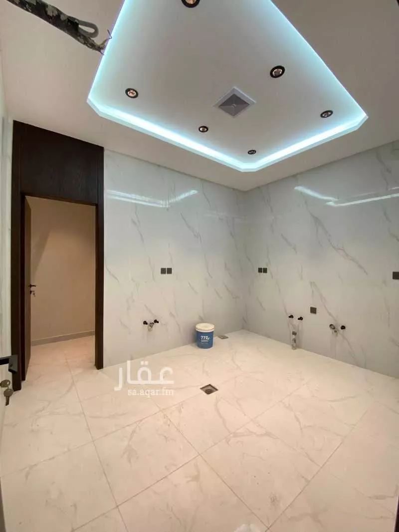 شقة 5 غرف في الصفا 4