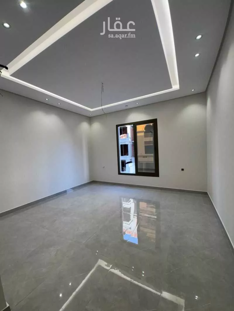 شقة 5 غرف في النزهة 2