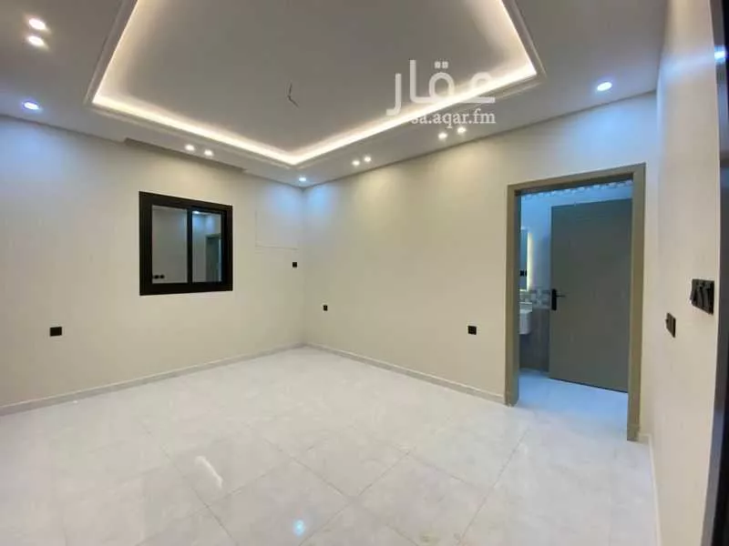 شقة 4 غرف في النزهة 4