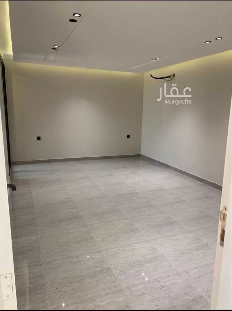 شقة 3 غرف في الحمرا 5