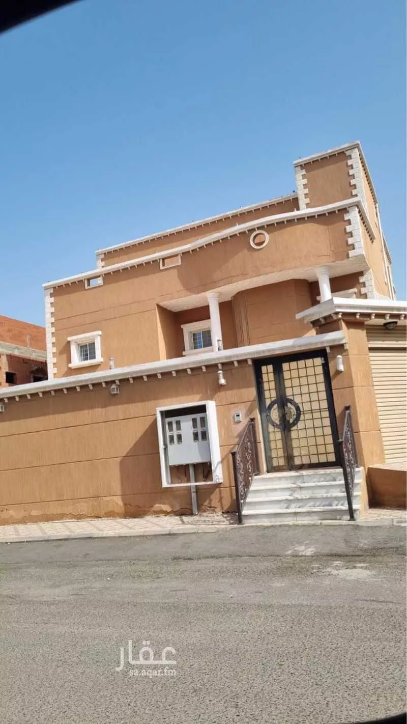 عمارة 620 م² في الحمدانية 4