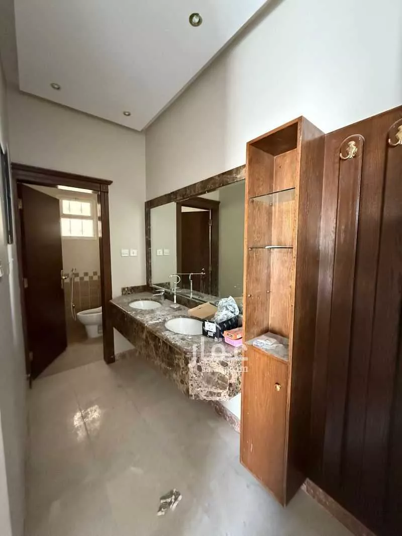 5 bedroom villa in Al Nakheel, Riyadh 4