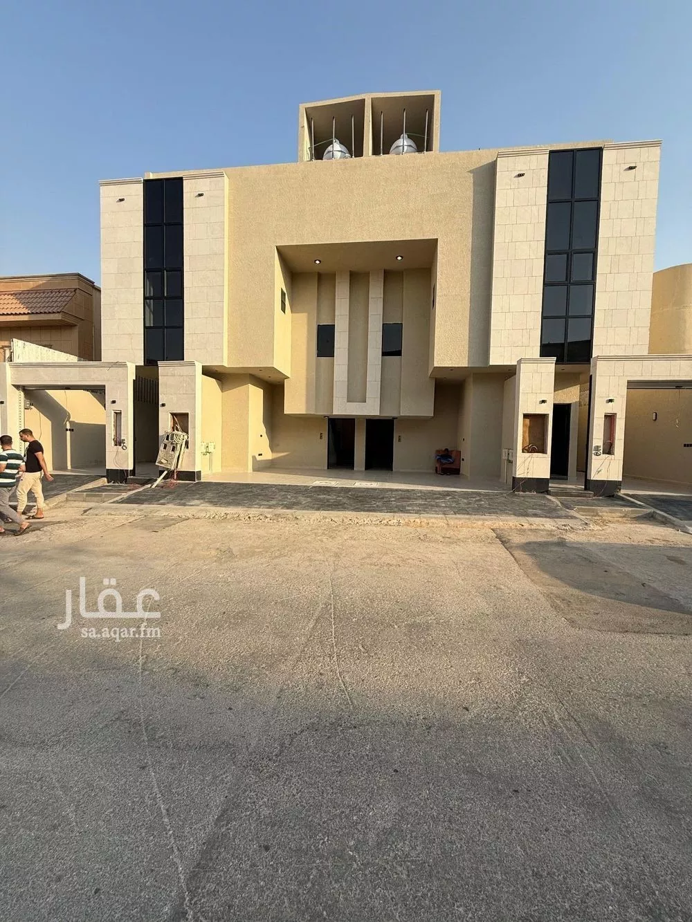 دور 4 غرف في السويدي