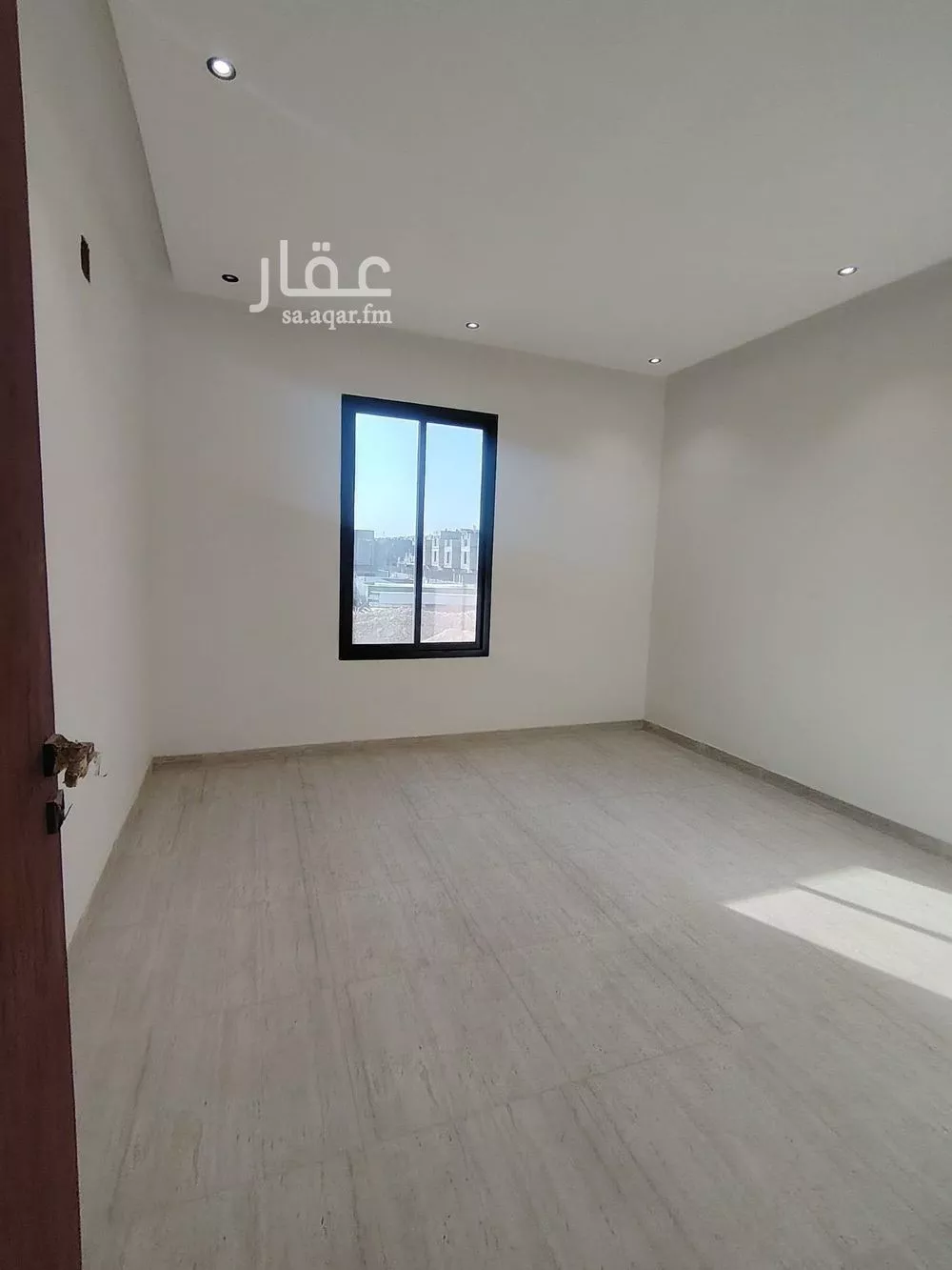 فيلا 5 غرف في طويق 4