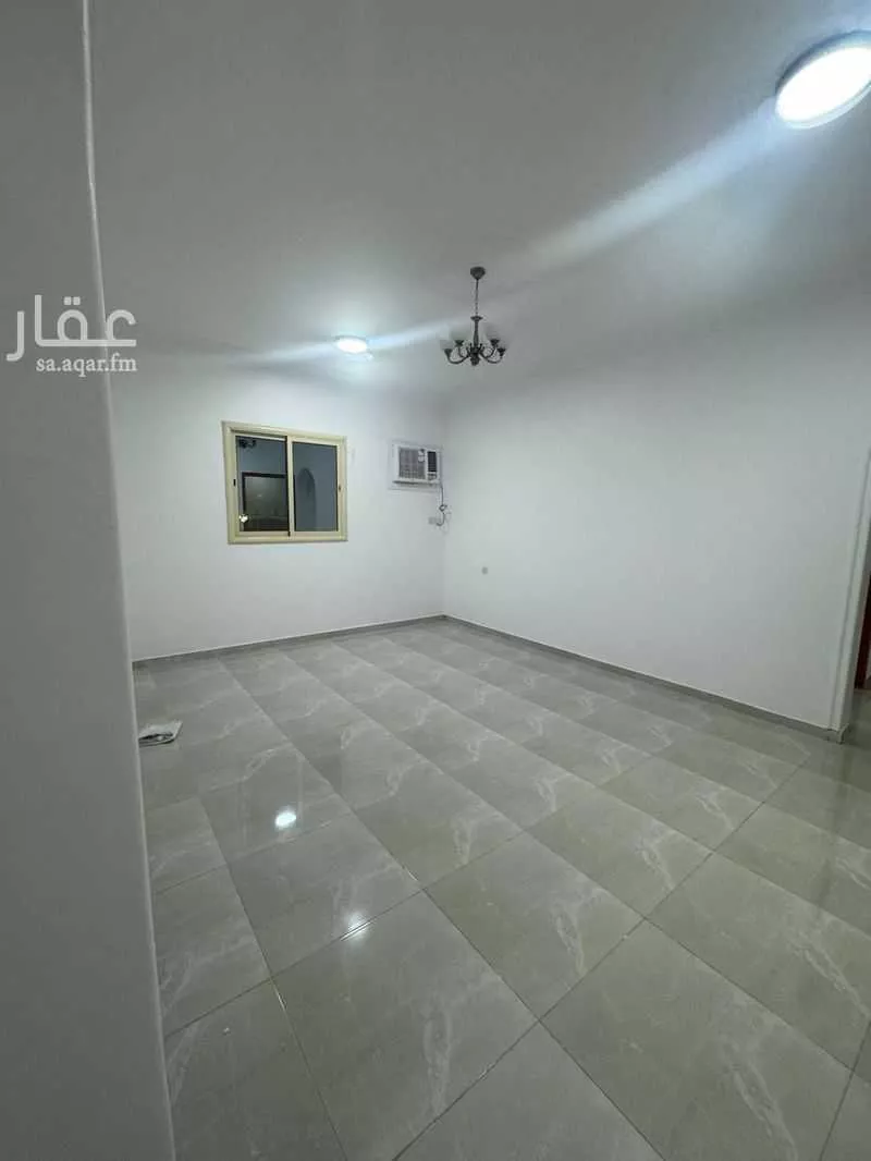 5 bedroom apartment in Al Jamawat, Madinah 8