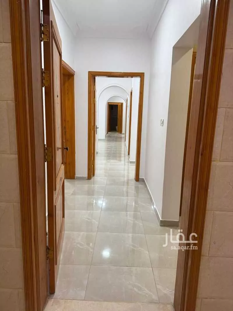 5 bedroom apartment in Al Jamawat, Madinah 11