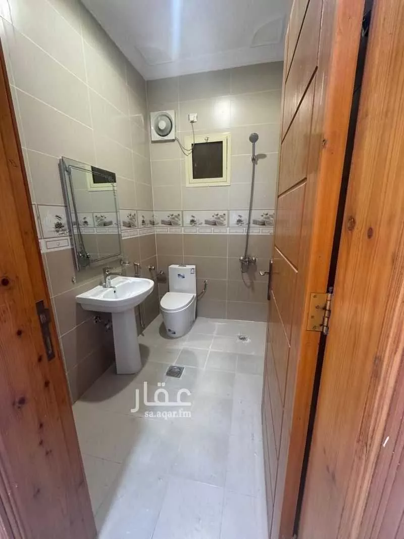 5 bedroom apartment in Al Jamawat, Madinah 5
