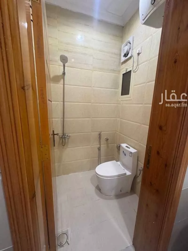 5 bedroom apartment in Al Jamawat, Madinah 13