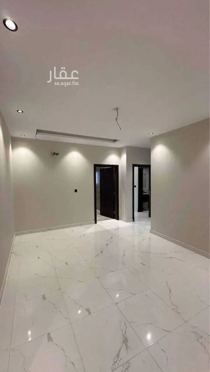 شقة 4 غرف في الصفا 5