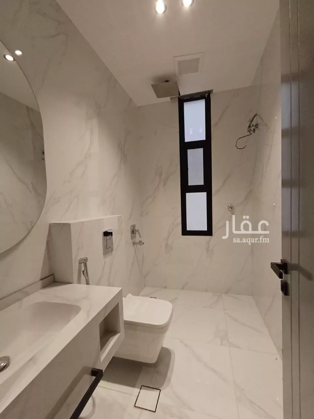 فيلا 6 غرف في الفروسية 2