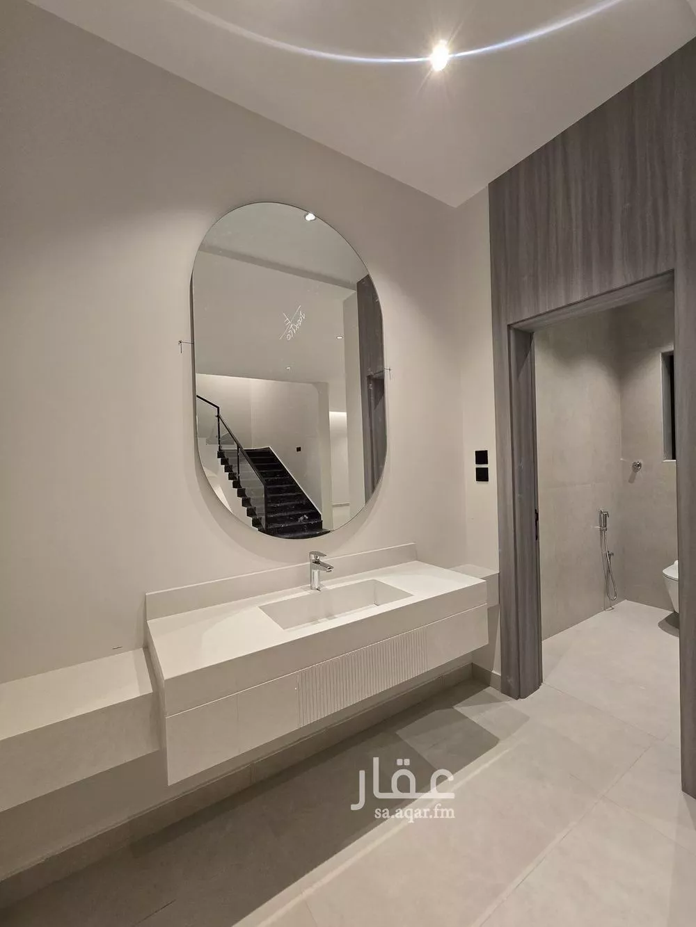 8 bedroom villa in Al Rahmaniyyah 3