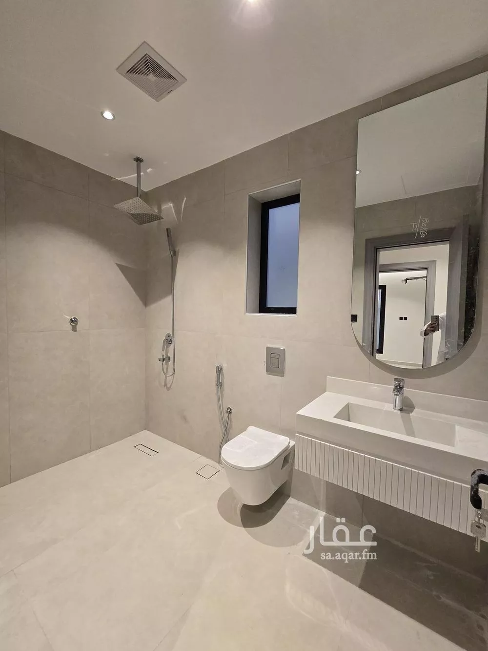 8 bedroom villa in Al Rahmaniyyah 4