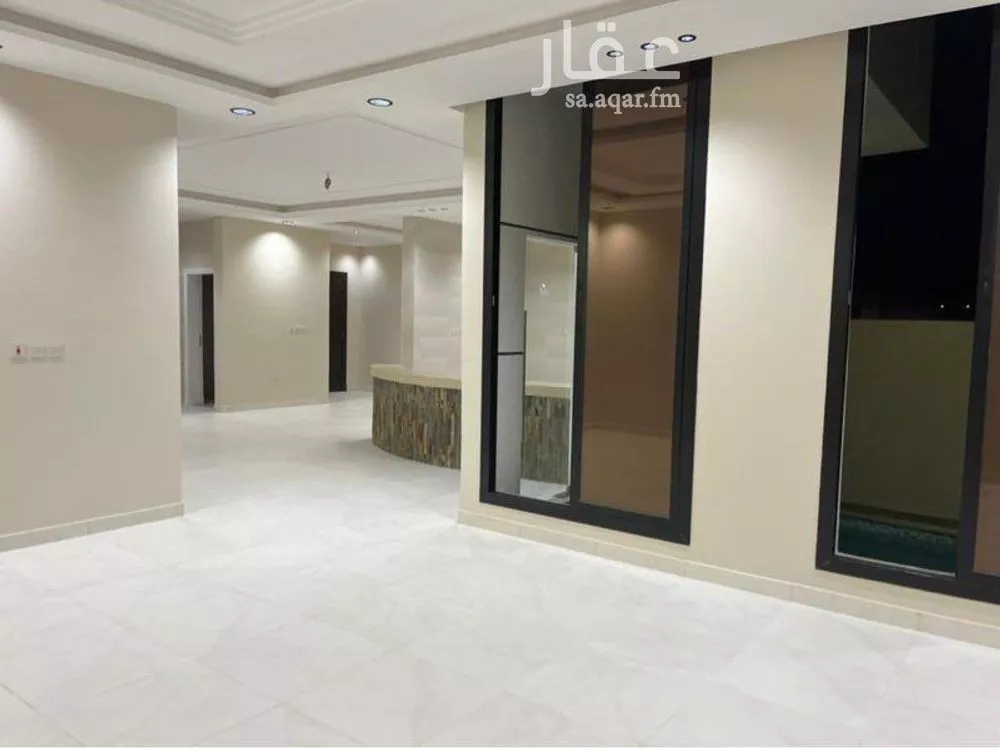 فيلا 8 غرف في الصوارى 1