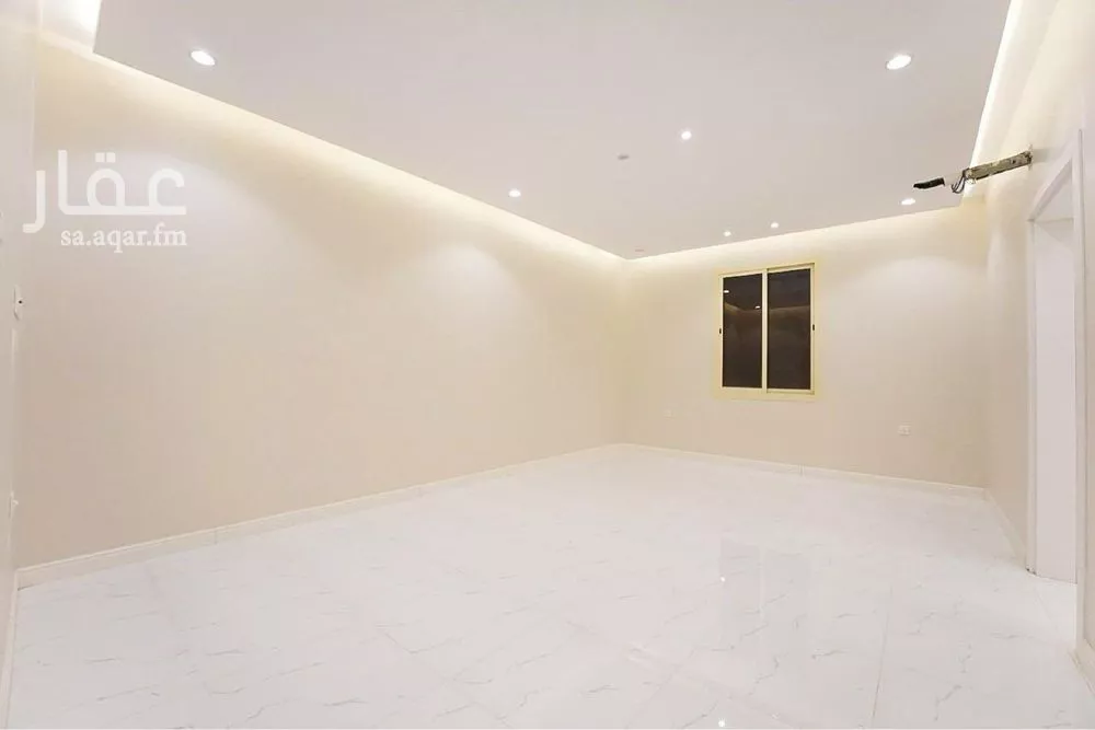 شقة 5 غرف في الاميرعبدالمجيد 2