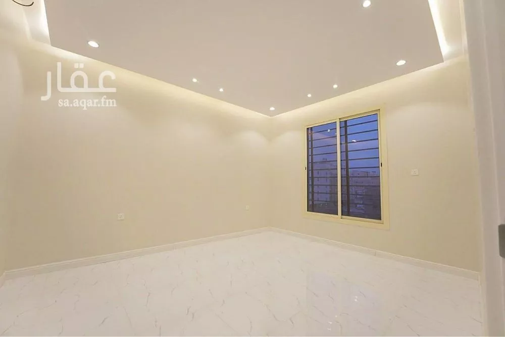 شقة 5 غرف في الاميرعبدالمجيد 3