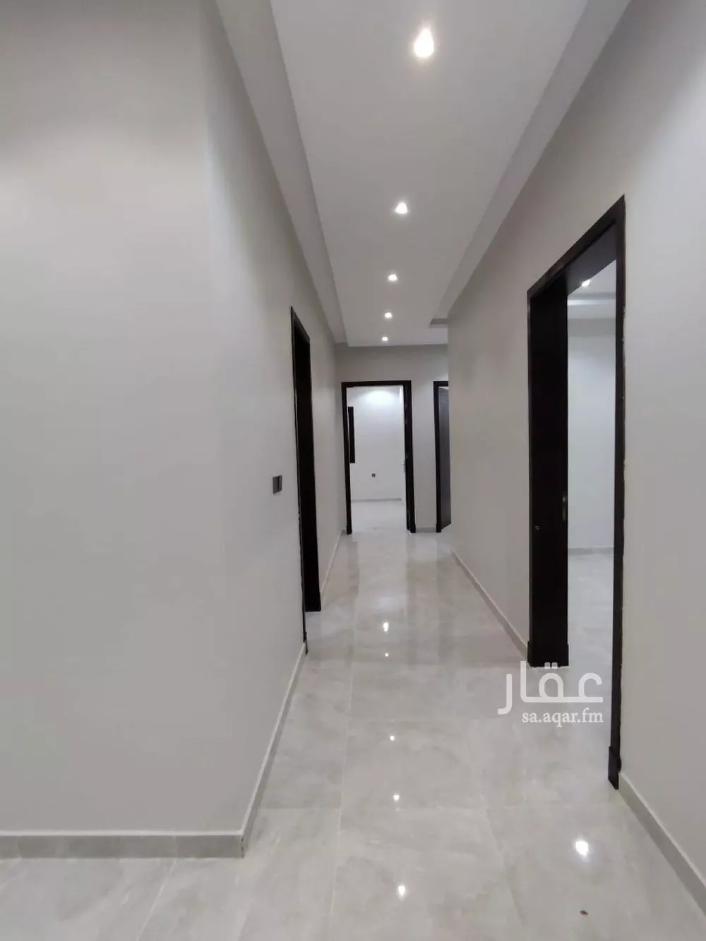 فيلا 5 غرف في الصالحية 1