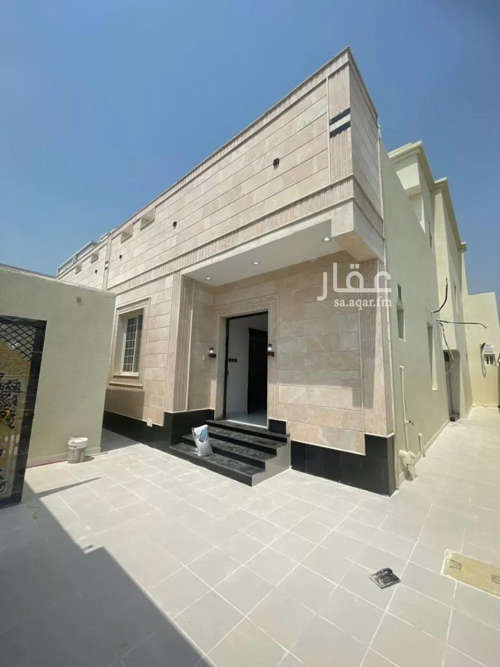 6 bedroom villa in Jeddah 1