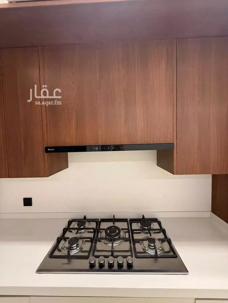 شقة 3 غرف في الصدفة 2