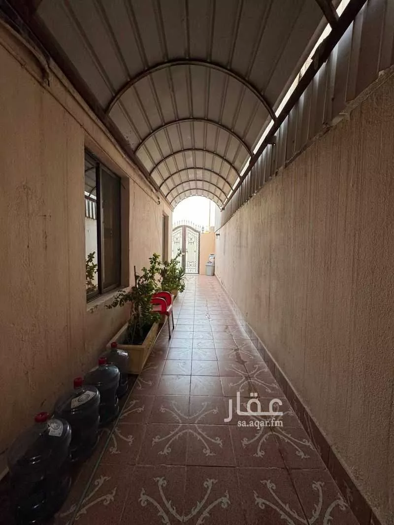 3 bedroom apartment in Uhud 2