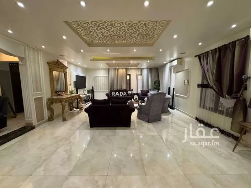 3 bedroom apartment in Uhud 1