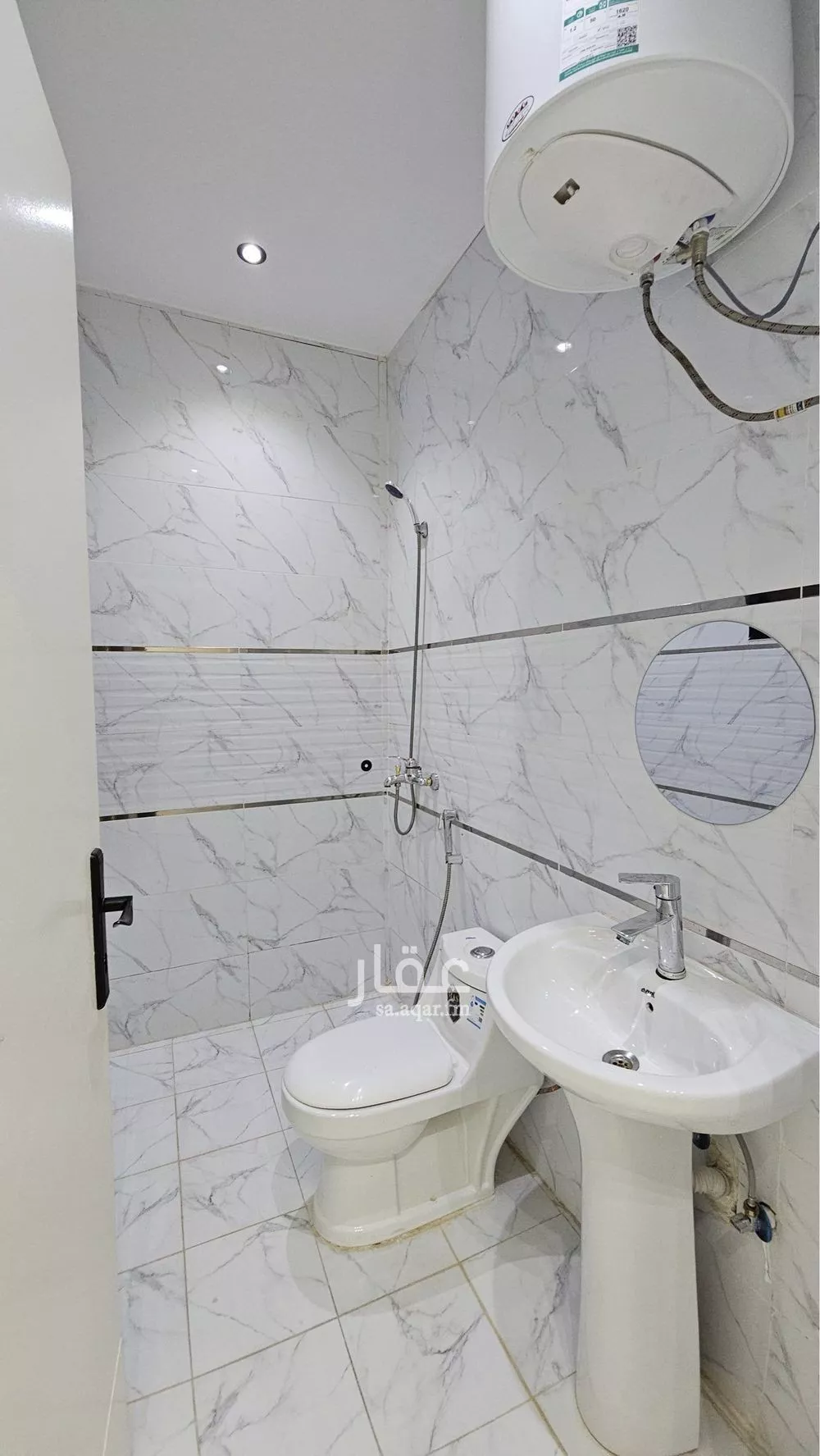 1 bedroom apartment in Ishbiliyah 4