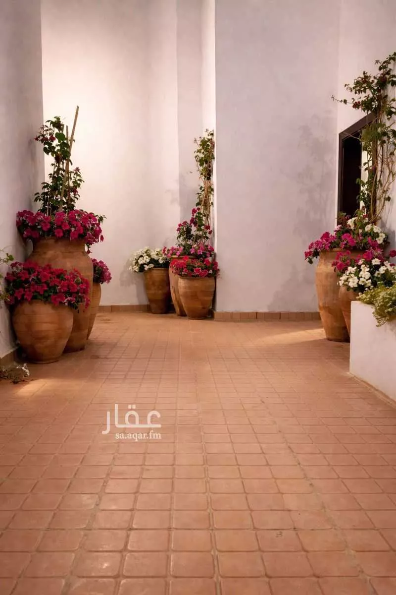 شقة 3 غرف في الملقا 2