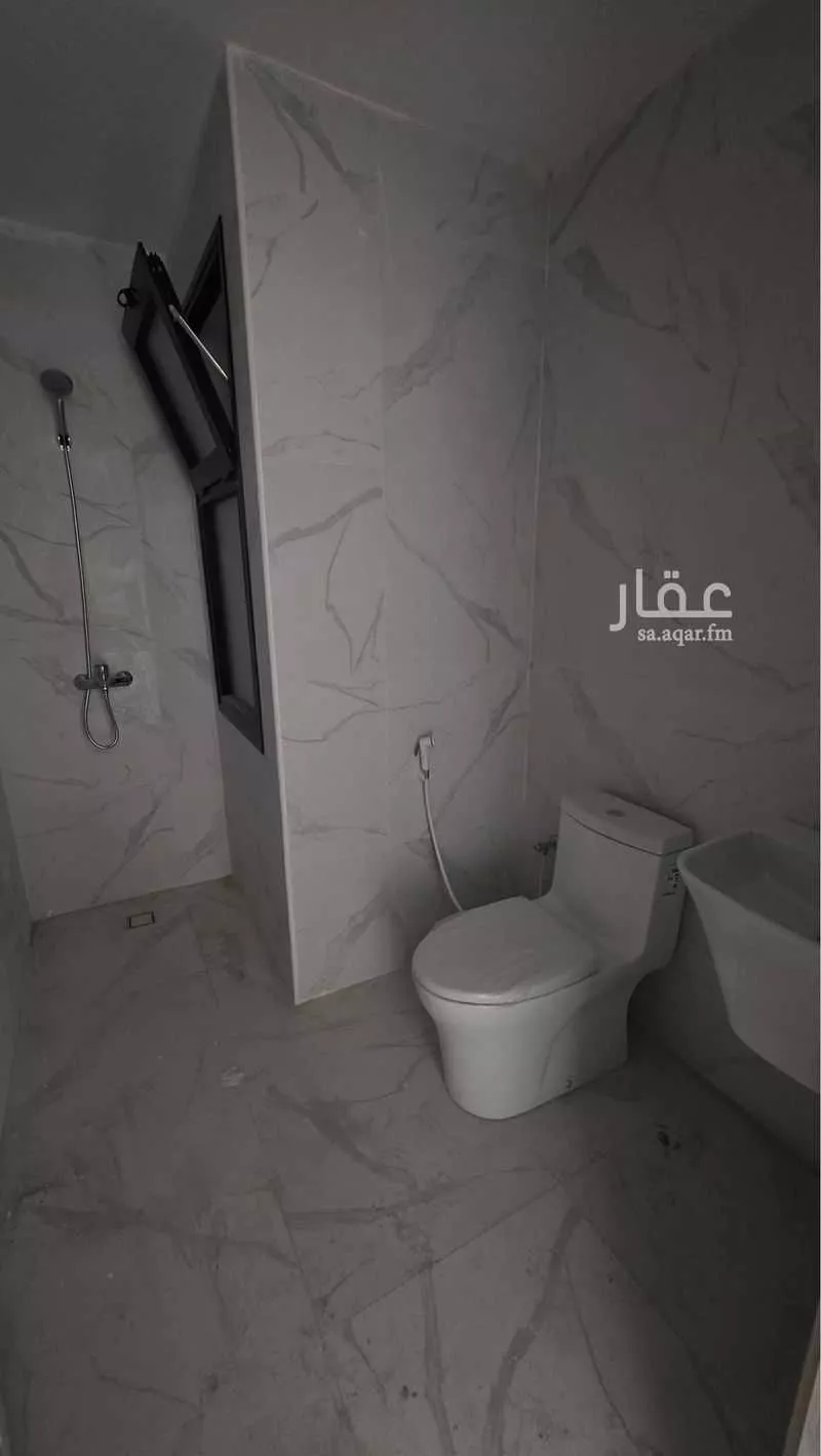 38 bedroom building in Al Aqrabiyah, Eastern Province 8