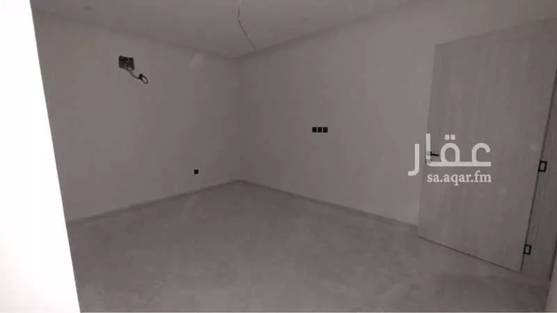 عمارة 348 م² في العقربية 5