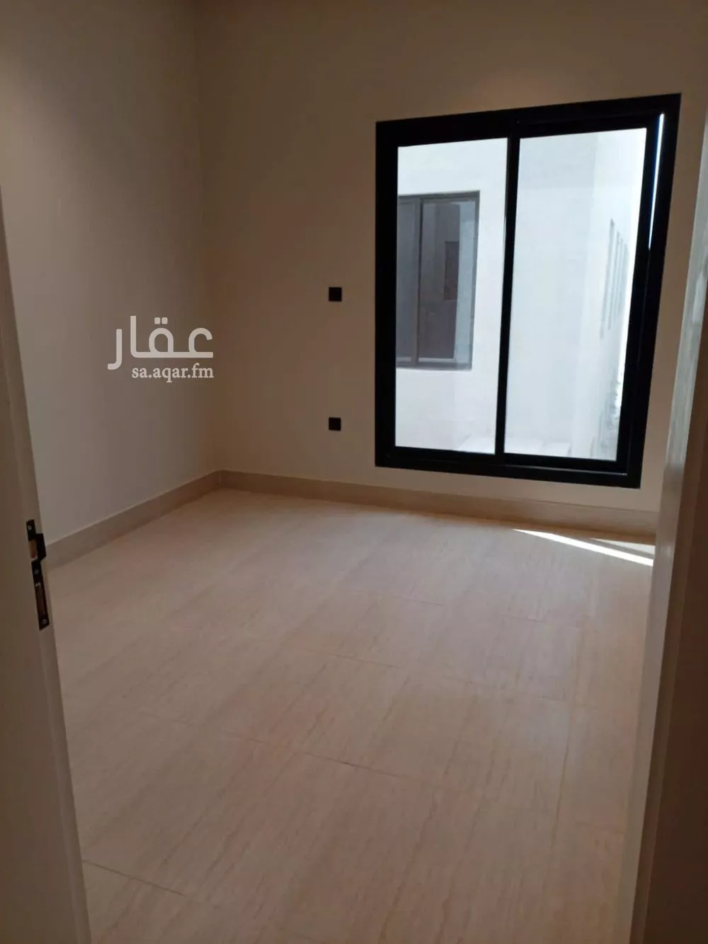 فيلا 5 غرف في الرمال 4