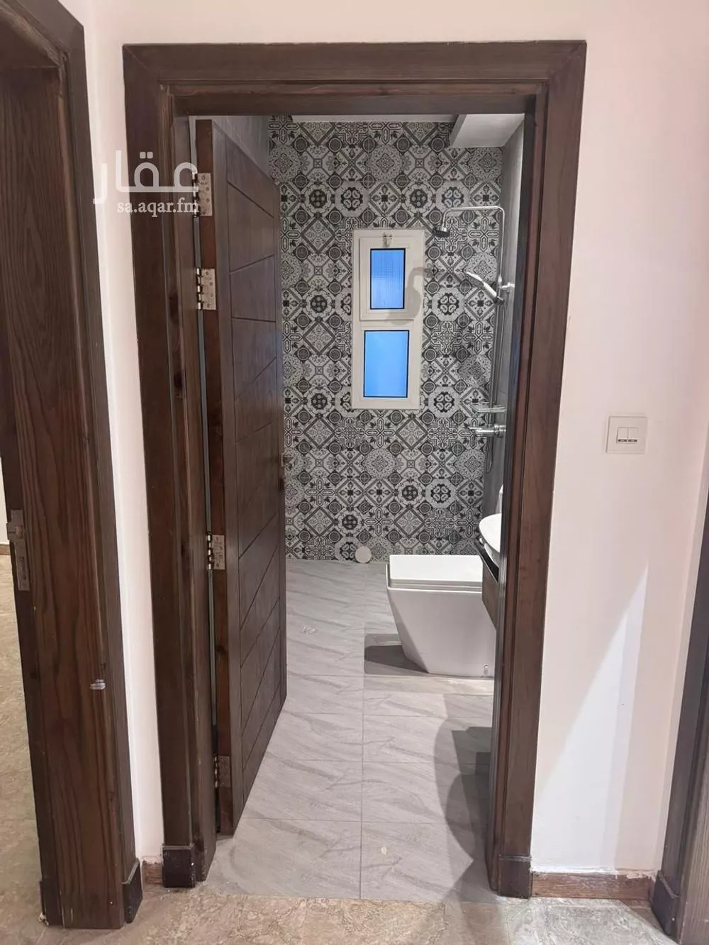 دور 2 غرف في الزمرد 4