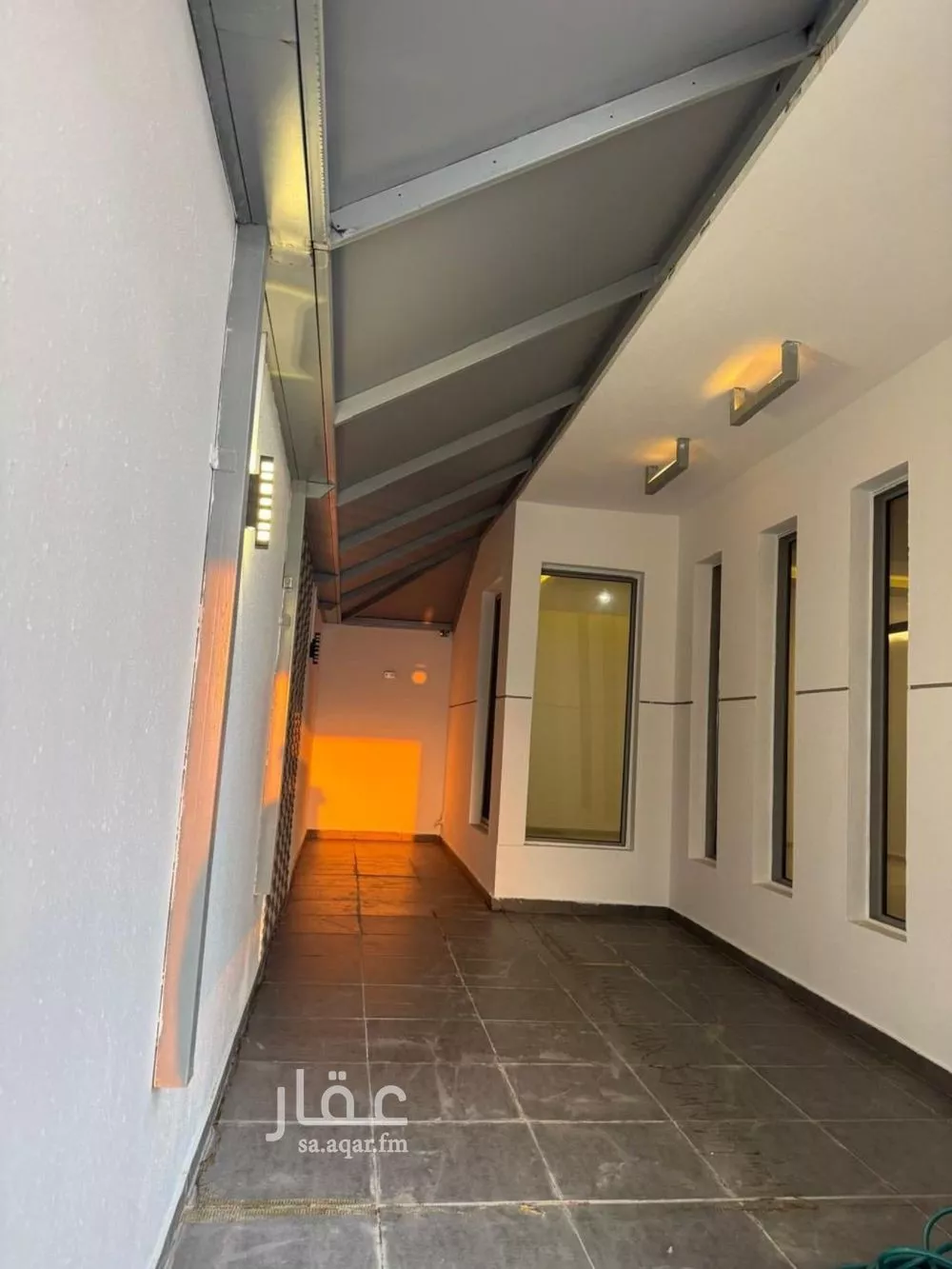 فيلا 6 غرف في العارض 2