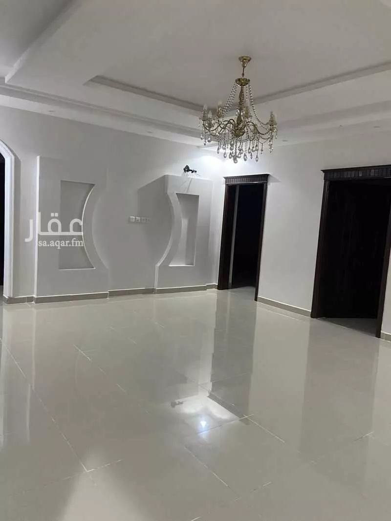 شقة 6 غرف في الصالحية 3