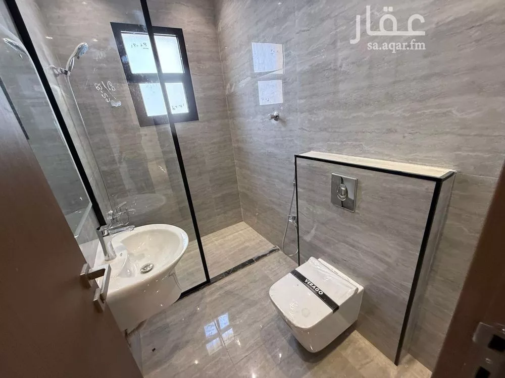 شقة 3 غرف في الرمال 3