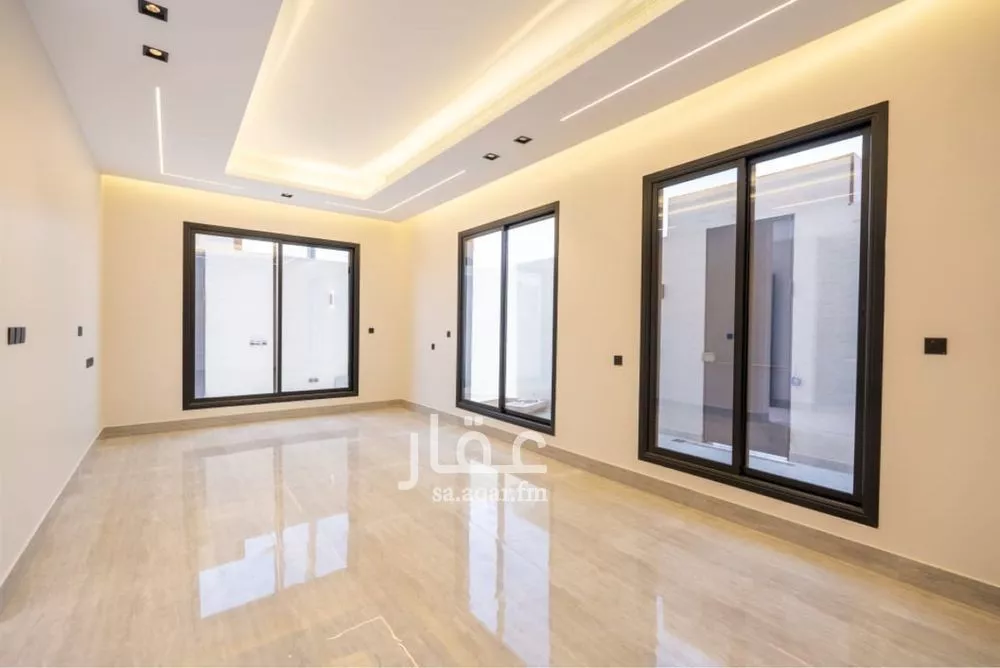 فيلا 8 غرف في العارض 2